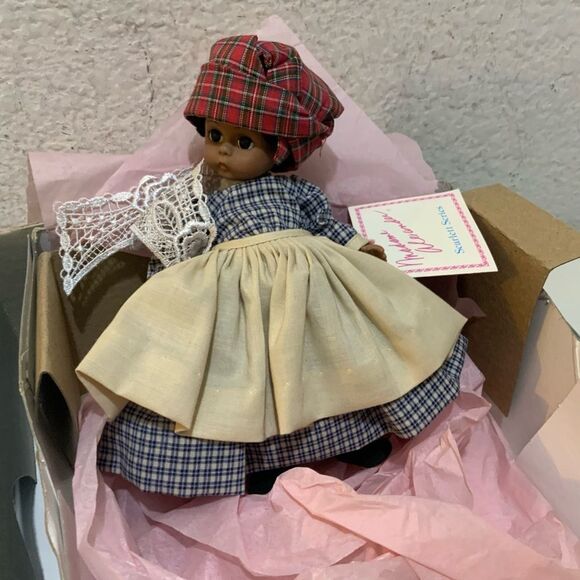Madame Alexander Doll Little mammy Scarlett series - Picture 1 of 5